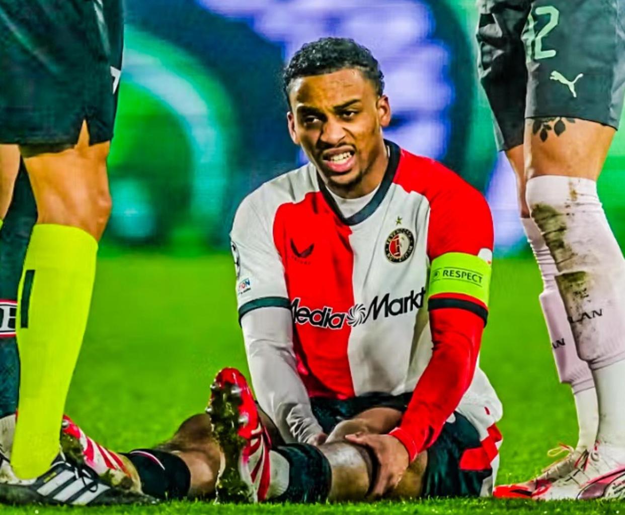 费耶诺德发布备战花絮，转会期外线爆发，德国杯任务艰巨，赛季目标并未改变(拿破仑法典内容)-九博网址