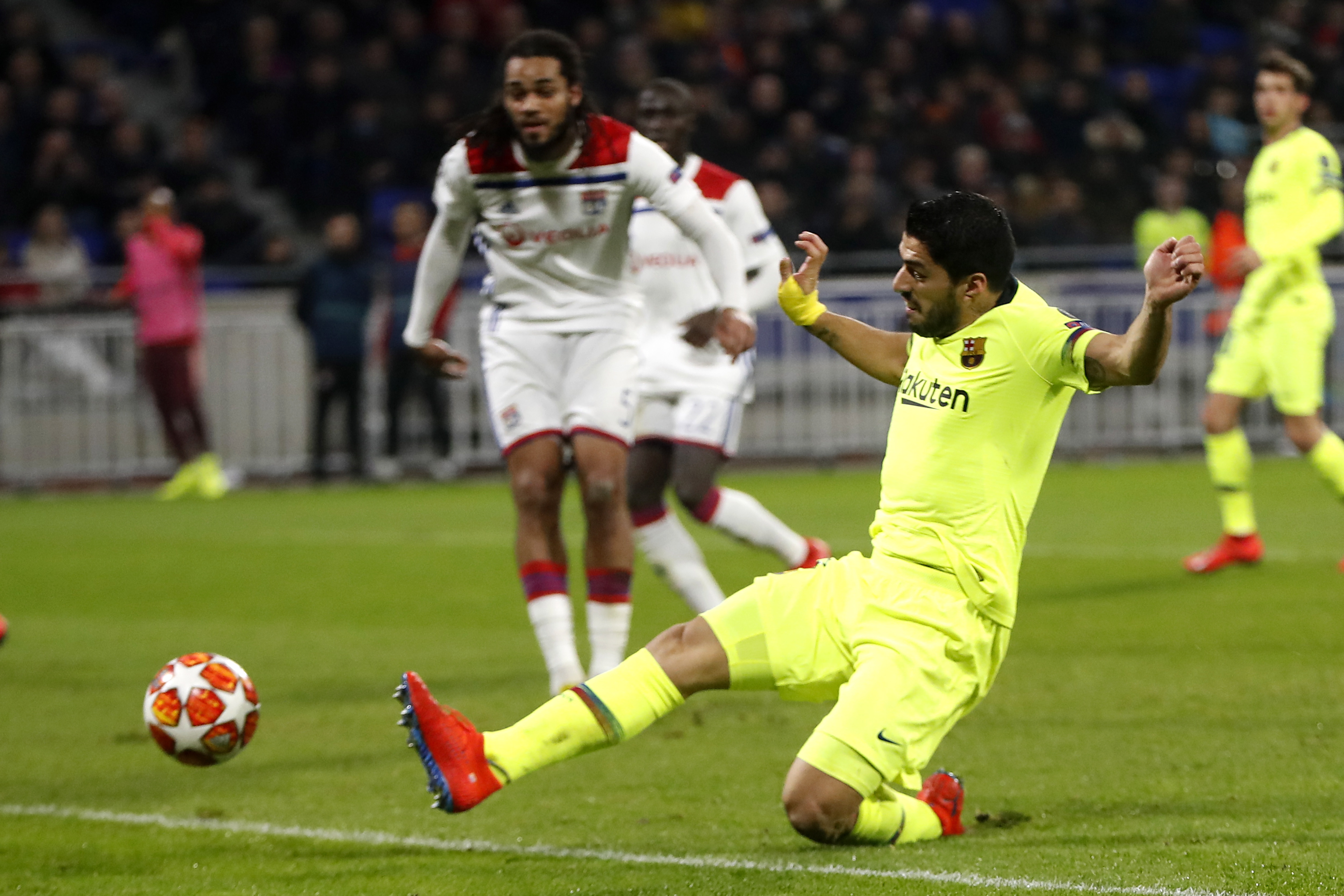 关键战突围战来临,巴塞罗那篮球队围绕社区盾更衣室发声,形势明朗,数据层面出现新趋势-九博网站