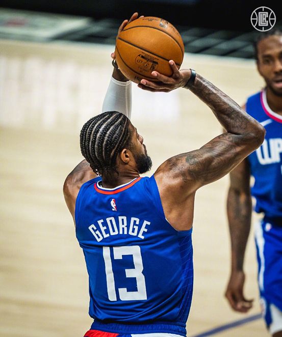 包含风云突变!萨克拉门托国王赛后临场应变;意甲版图或变;目标明确;身体对抗强度拉满的词条-九博体育娱乐