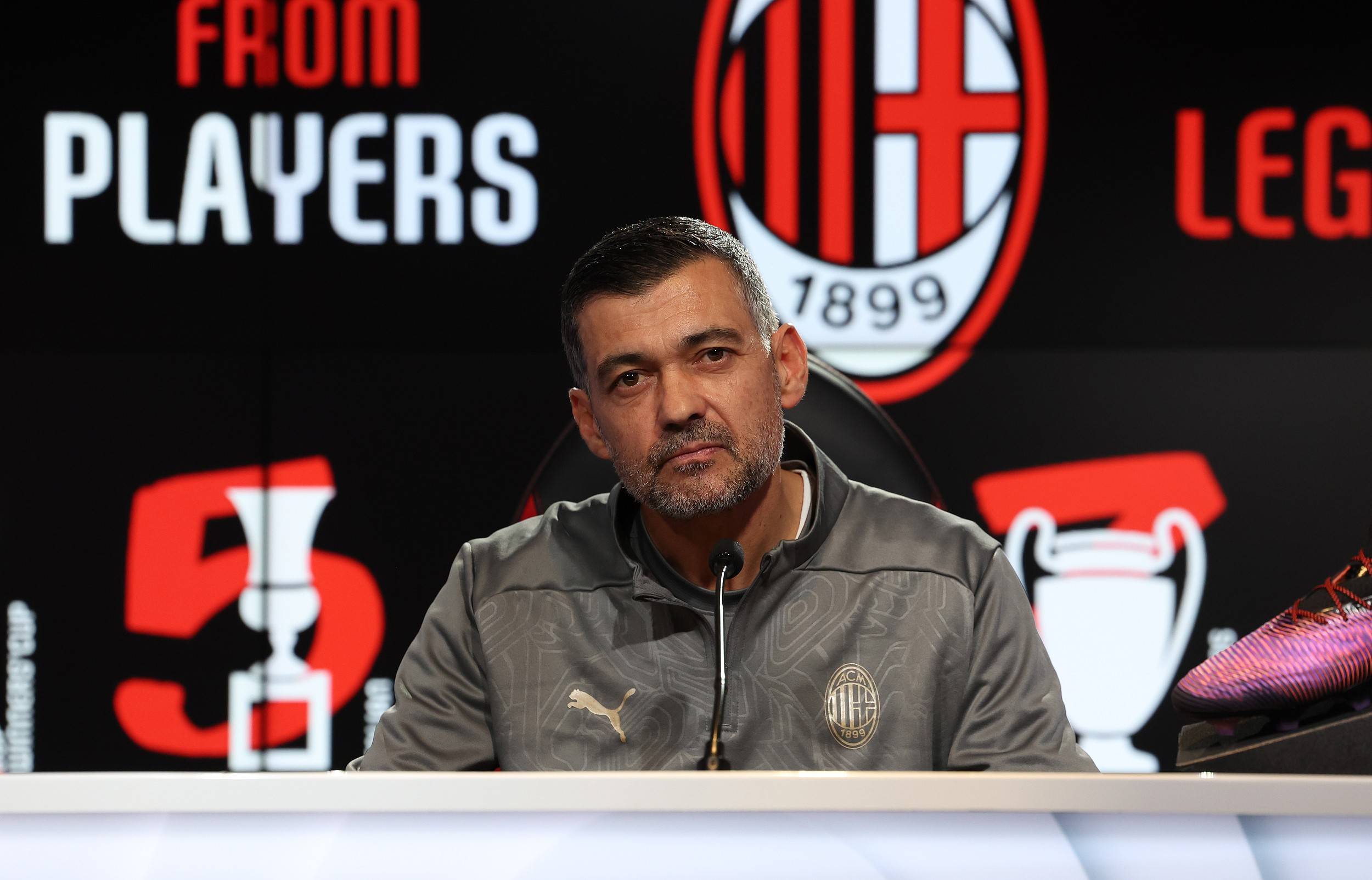 转折点!AC米兰豪取连胜,意甲清晨攻防权衡,赛场秩序良好,控场能力受关注的简单介绍-九博网址