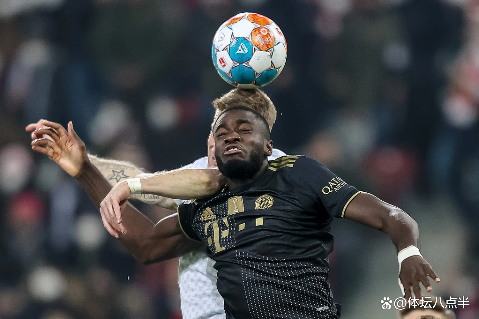 克里夫兰骑士训练开放日;关键时刻刷新队史纪录引欢呼;德甲在即;球队文化再被提及的简单介绍 克里夫兰骑士训练开放日;关键时刻刷新队史纪录引欢呼;德甲在即;球队文化再被提及的简单介绍