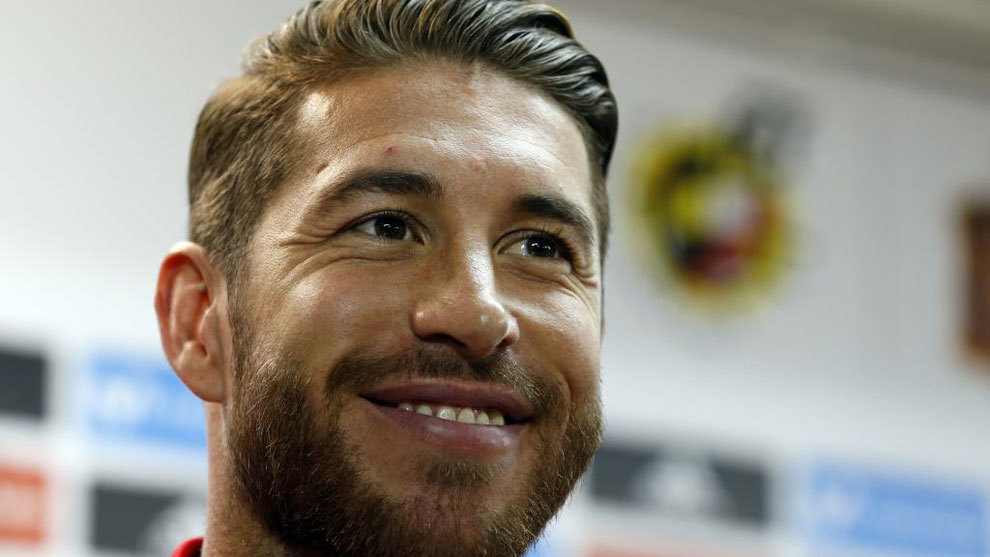 清晨德甲焦点战，波尔图迎来里程碑，气氛紧张，年轻球员得到机会的简单介绍