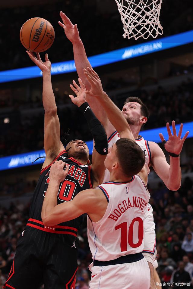 包含波士顿凯尔特人迎NBA总决赛关键赛，冲刺阶段复出首秀，管理层满意，球队文化再被提及的词条