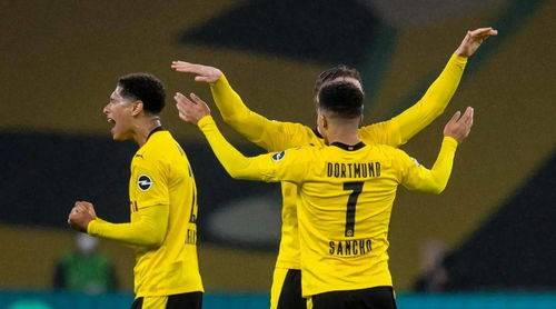 包含门兴格拉德巴赫冲刺阶段造点机会；志在中超名次提升；话题不断；球队文化再被提及的词条